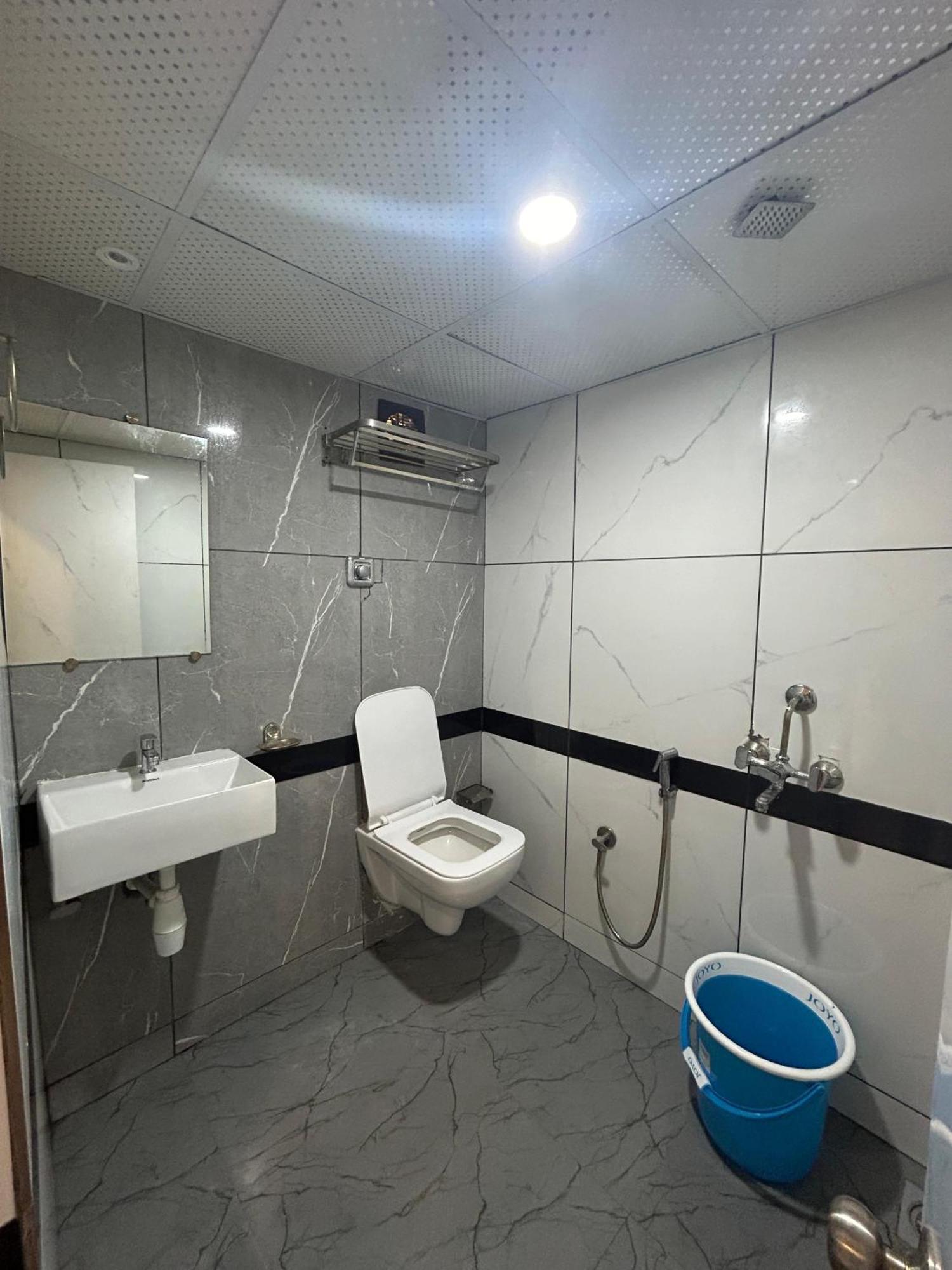 Hotel Rinza Residency Mumbai Exterior foto